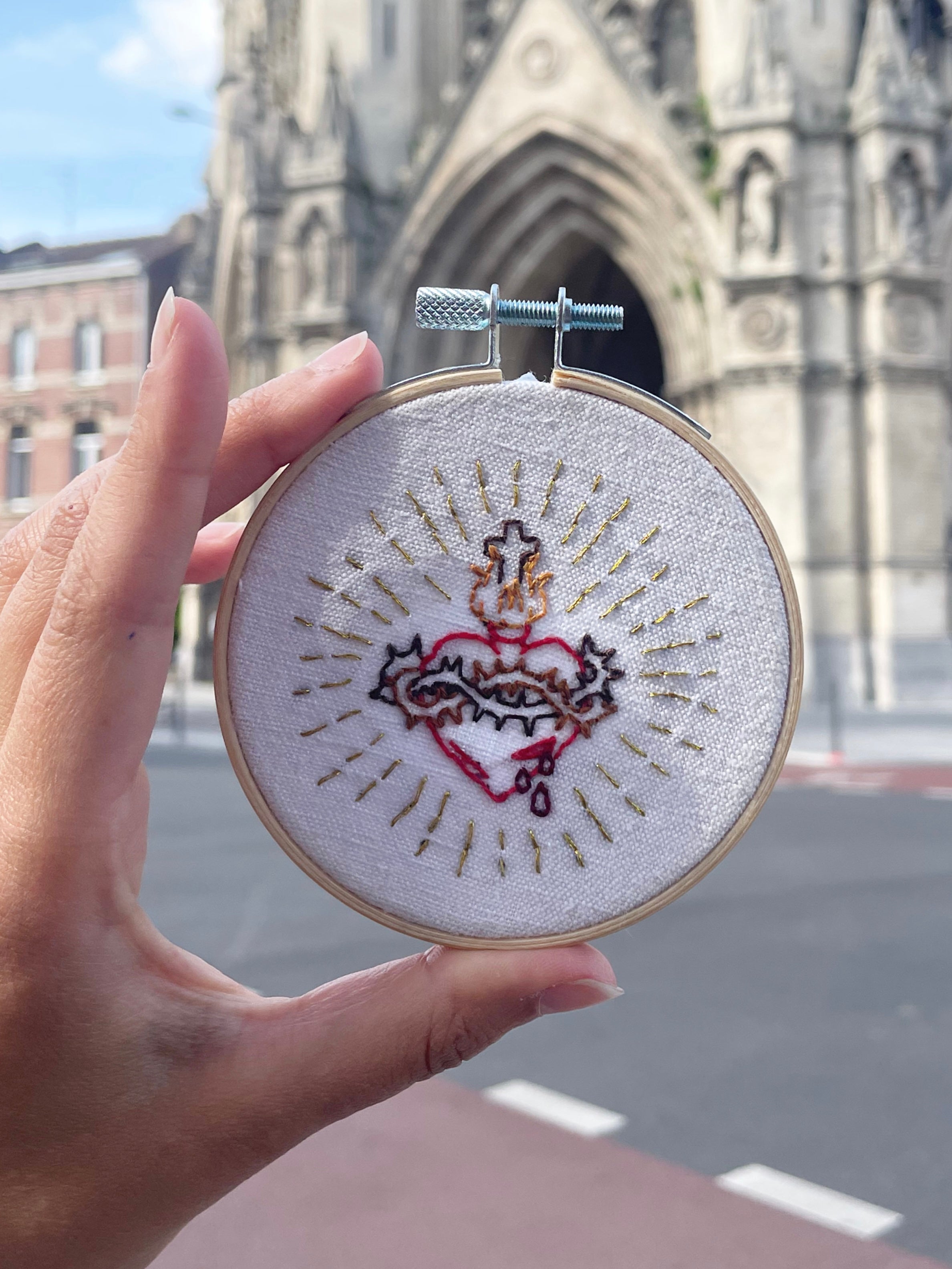 Précommande - Kit de Broderie "Sacré-Cœur"